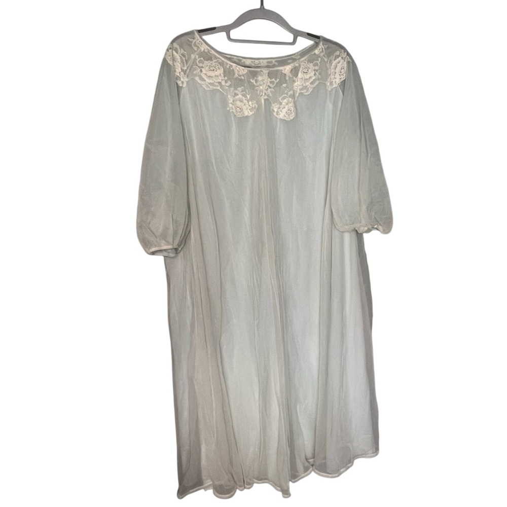 Gossard‎ Artemis vintage light blue lace nightgown nylon robe classy romantic